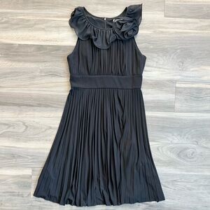 Max & Cleo Black Pleated Dress Size 8